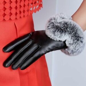 Winter Soft leather Premium Faux fur gloves - Black